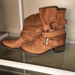 Steve Madden Boots